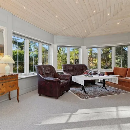 Laurentius - 50m From The Sea By Interhome * Neksø