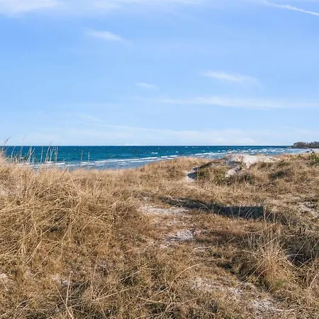 Laurentius - 50m From The Sea By Interhome Vakantiehuis *