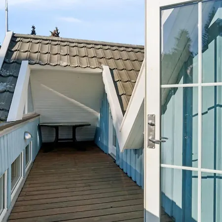 Vakantiehuis Laurentius - 50m From The Sea By Interhome *